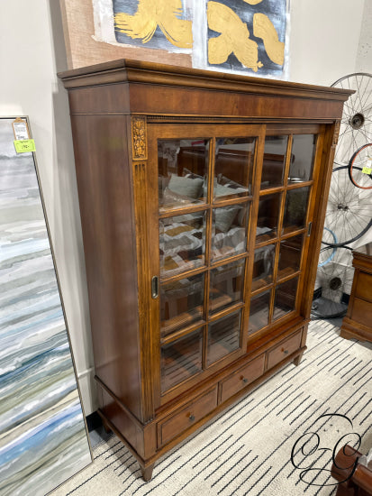 2 Sliding Door Cabinet W/3 Bottom Drawers Glass Insert Shelves Lighted 53x18x65’’ Cabinet