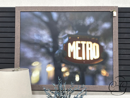 Large ’Metro’ Picture