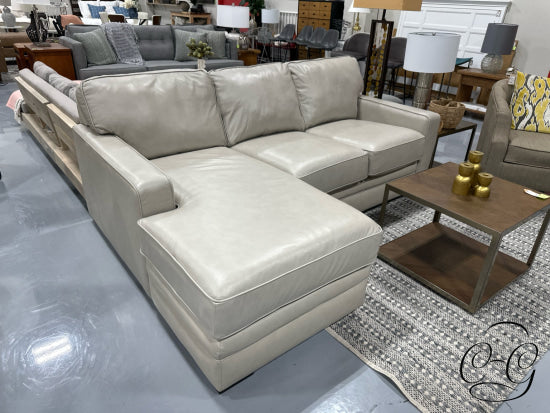 Light Taupe Leather 2 Piece Sectional W/LAF Chaise RAF Sofa 86x63x35’’ Leather Sectional