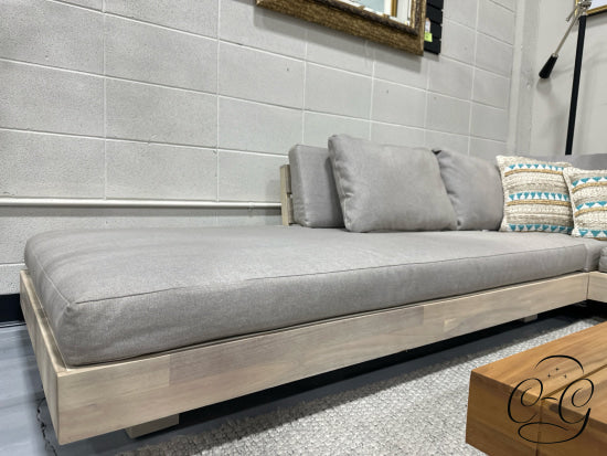 Solid Acacia Patio Low Corner Sectional W/Sand Weather Resistant Cushion 96x96x22’’ Patio Furniture