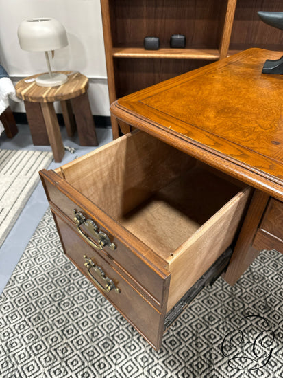 Vintage 4 Drawer Chippendale Style Oak Elm Burl Desk W/Cabriole Legs,*Key 59x29x30’’ Desk