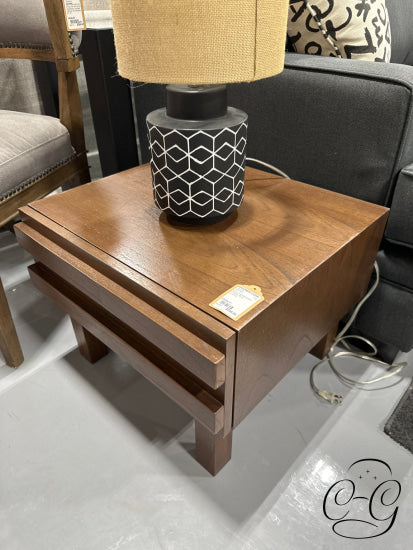 Walnut Nightstand With 1 Drawer Night-Table