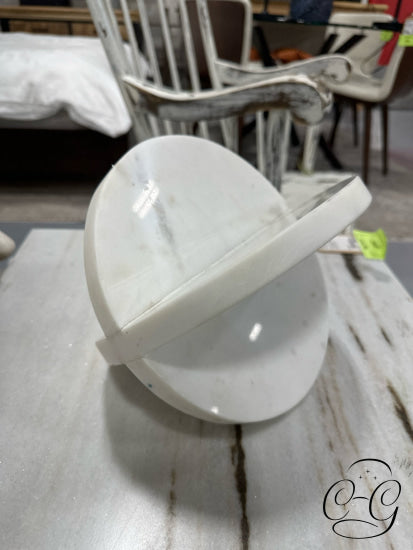 White Marble Interlocking Circle Design Decor 7x7x7’’ Home Decor