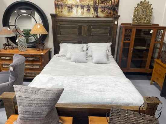 Rustic Solid Wood Queen Bed