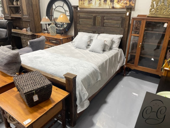 Rustic Solid Wood Queen Bed