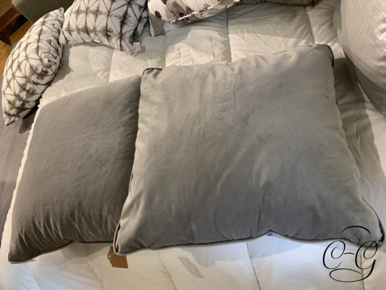 Velvet Toss Cushion Piping Pillow